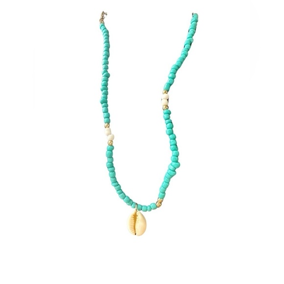 Turquoise Shell Necklace (Like New - Great Condition) 🐚🐬 - Picture 2 of 5